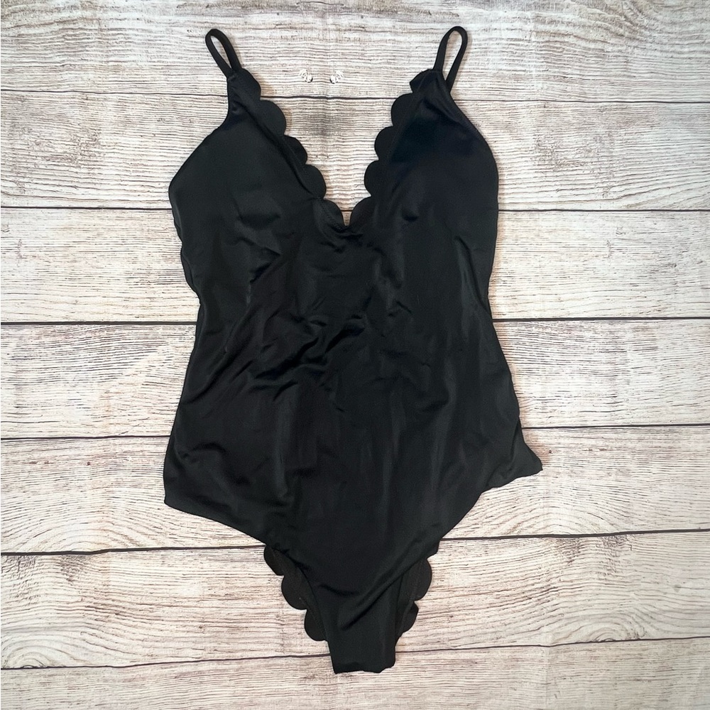 Scalloped one piece swimsuit